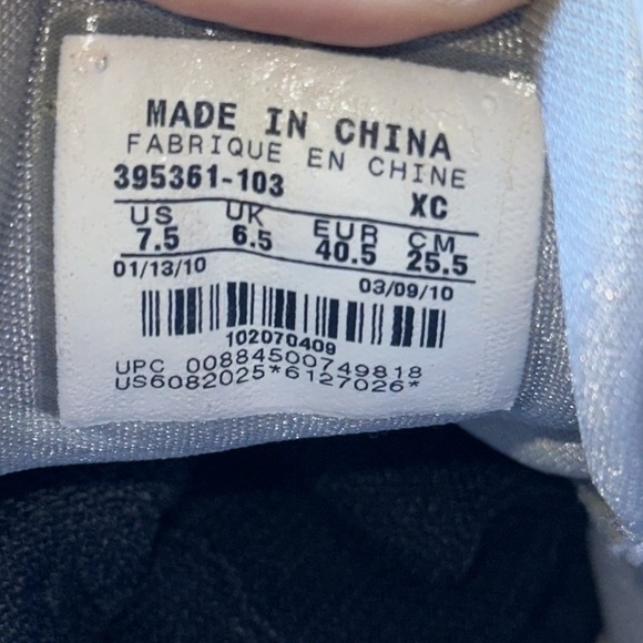 Jordan Classic Low Color White – Cement Size 7.5 - Picture 4 of 15